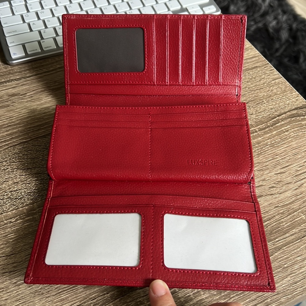Wallet - Picture 2 of 2